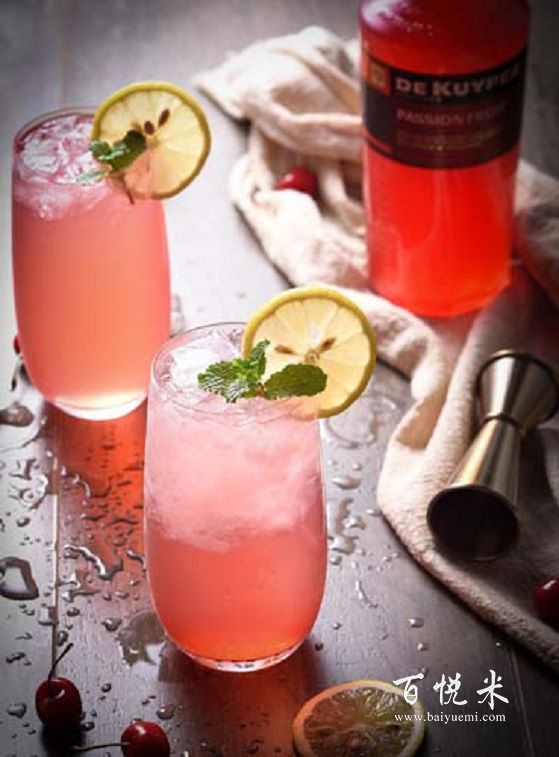 家庭調(diào)酒可以用哪些調(diào)酒工具?調(diào)酒師調(diào)酒工具的介紹與使用